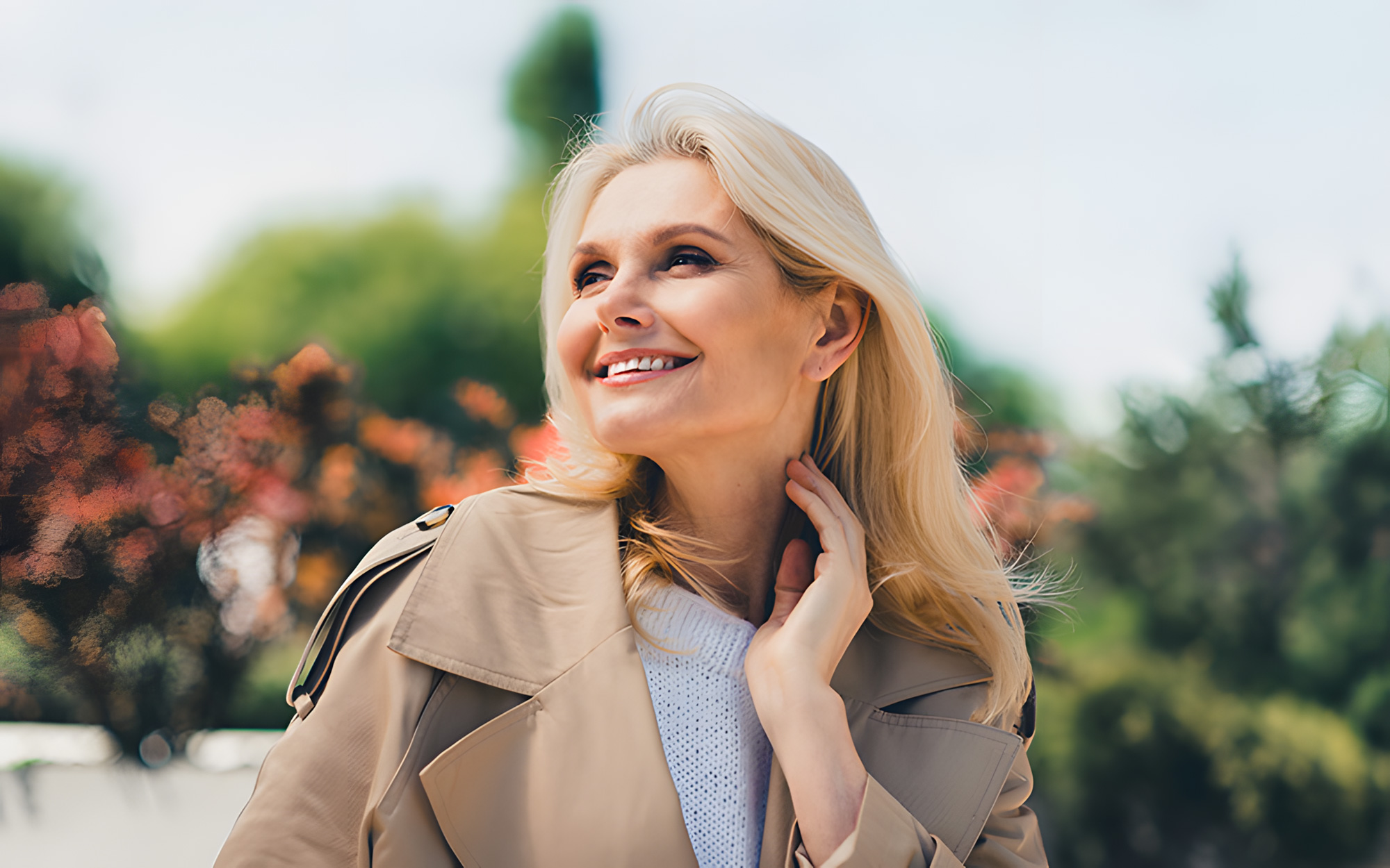 Passeggiare nella natura con visione nitida dopo operazione cataratta a Milano